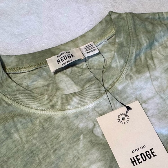 Cotton On Hedge Light Green Tie-Dye Men's Tee - Picture 2 of 4